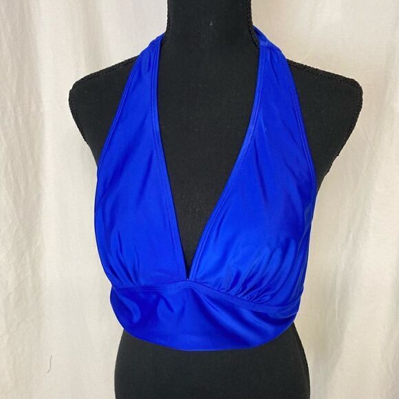 -5 for $25 BOUTIQUE Halter Bikini Top - Picture 2 of 5